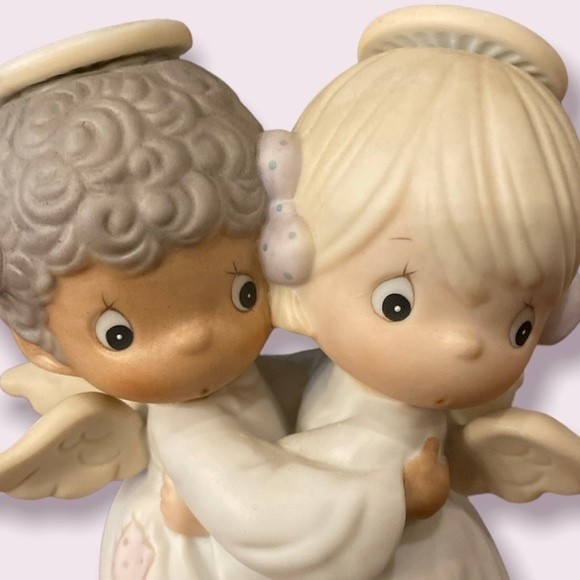 Precious Moments. 1991 “Angels We Have Heard On High” #524921 - Picture 3 of 5